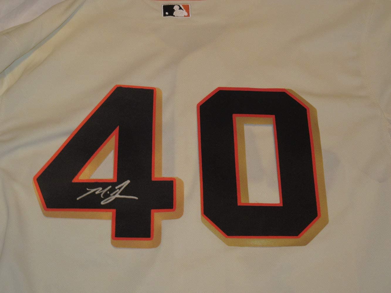 Madison Bumgarner Signed Jersey W/PROOF, Picture of Madison Signing For Us, PSA/DNA Authenticated, World Series Champion, MVP