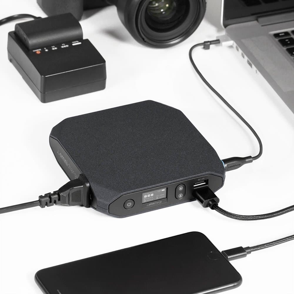 Omni 20+ Bundle AC/DC/USBC Power Bank - Bundle with Protective Case and Fast Charger | Battery Backup for Laptops: MacBook Pro/iPad Pro/Dell/Surfac...