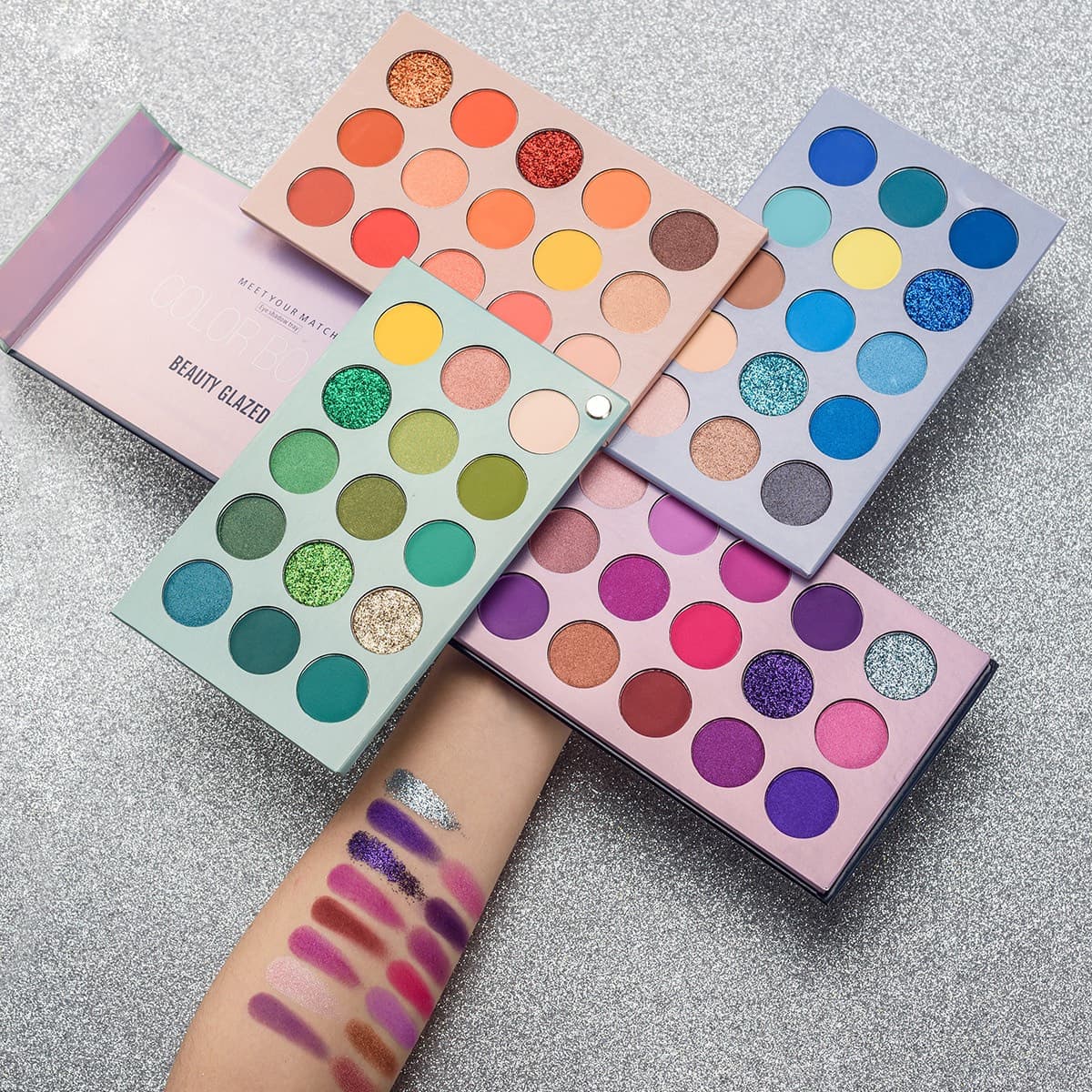 [HCM][ HOT TIK TOK ] Bảng Phấn Mắt  BEAUTY GLAZED - BEAUTY GLAZED COLOR BOARDNội Địa Trung Hàng Cao Cấp 4 tầng 60 màu lên màu chuẩn