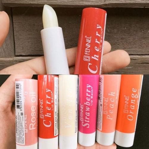 Son dưỡng môi không màu Fennel Lip Blam Nga 3.2g - Giao màu ngẫu nhiên