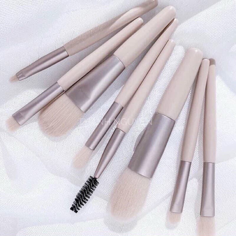 Set cọ trang điểm 8 chi tiết màu siêu xinh
