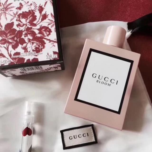 Nước Hoa Nữ Chiết Xuất Hoa Nhài Hoa Đào Chuông Mang Lại Sự Trang Trọng Tinh Tế và Quyến Rũ Cho Phái Đẹp – BH 6 Tháng