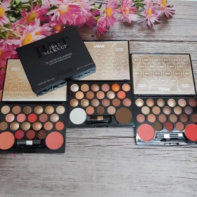 [HCM]Phấn Mắt 22 Ô NOVO Hot