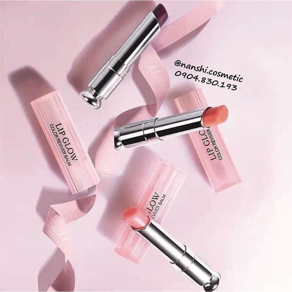 Son dưỡng Dior Lipglow dưỡng môi giúp môi ẩm mịn căng mọng giúp môi ửng màu nhẹ nhàng tùy thuộc vào độ PH cơ thể