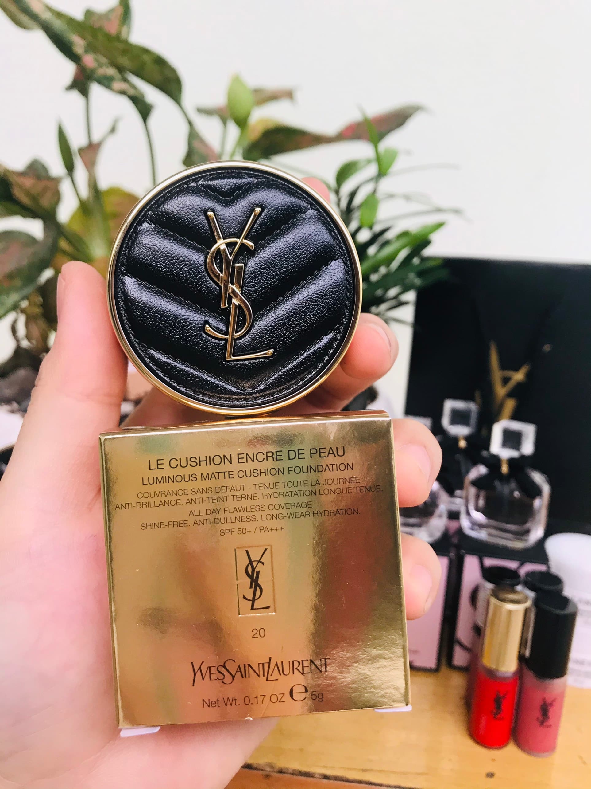 Phấn nước Ysl Le Cushion Encre De Peau Luminous Matte Cushion Foundation Spf 50 - Tone 20 mini