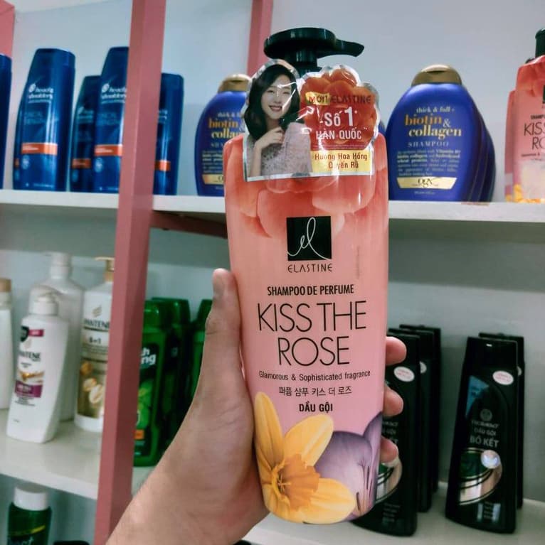 Dầu gội Kiss The Rose Elastine Shampoo De Perfume Hàn Quốc 600ml - Hương hoa hồng